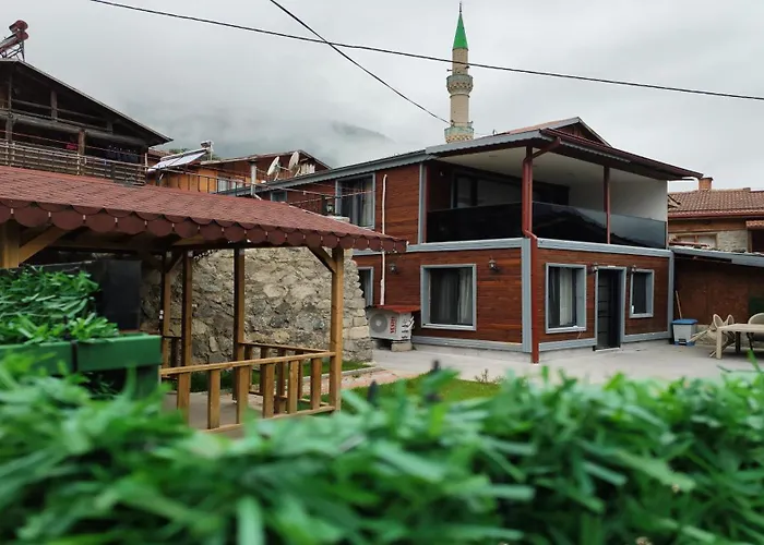 Garden House Uzungoel
