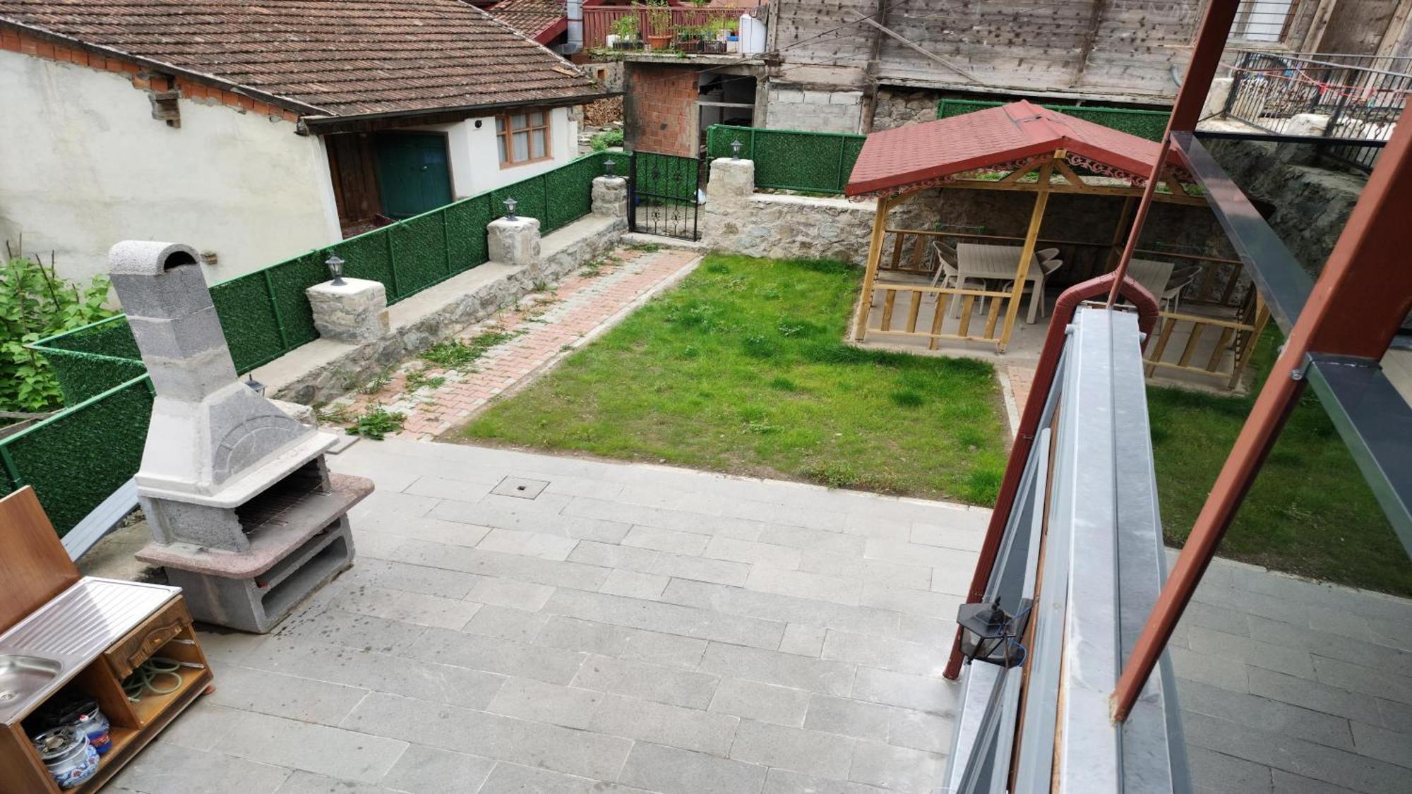 Garden House *